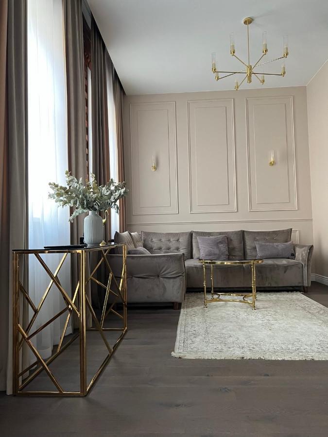 Old Town Apartment Kaunas Buitenkant foto